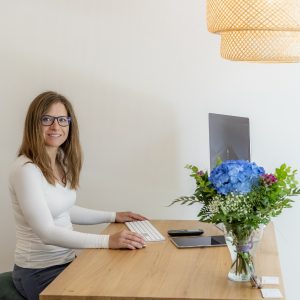 MareiSchachschneider_TikamTibarg-Willkommen > Amerikanische Chiropraktik in Hamburgs Norden > 600x600